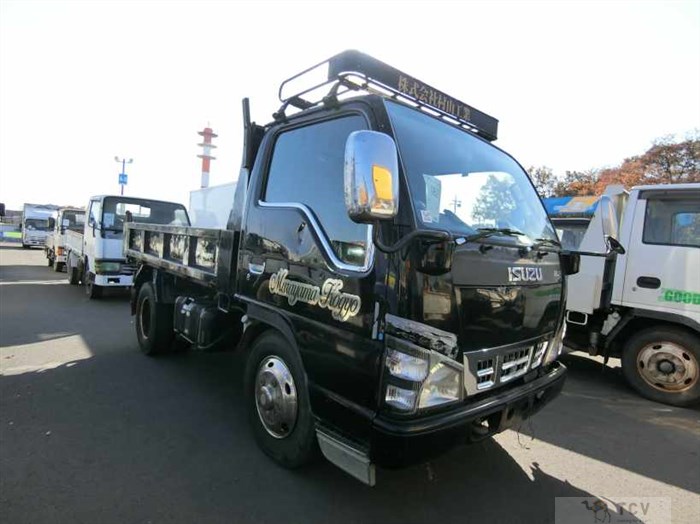 2005 Isuzu Elf