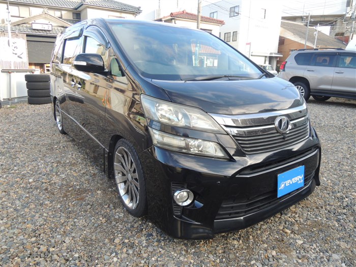 2011 Toyota Vellfire