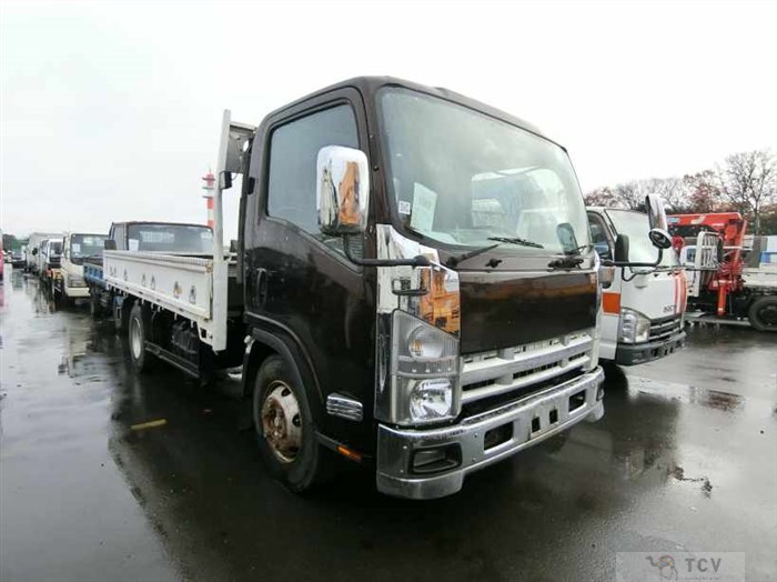 2012 Isuzu Elf