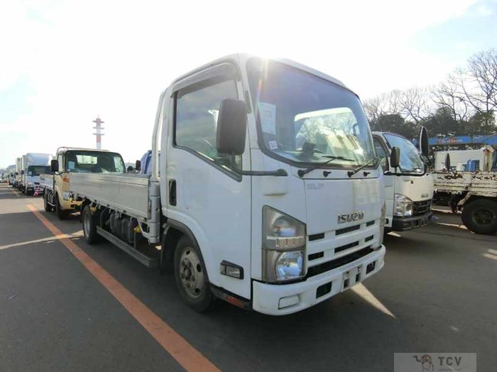 2009 Isuzu Elf