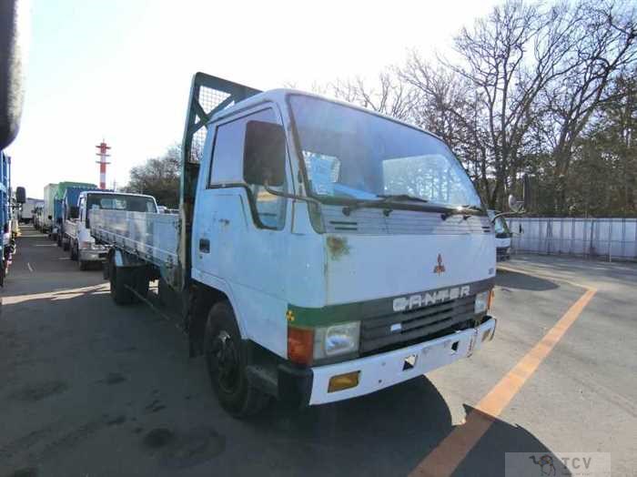 1986 Mitsubishi Canter
