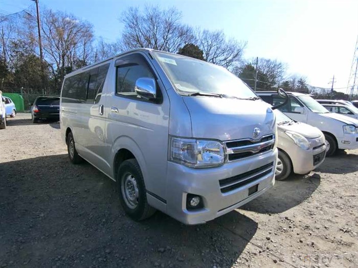2011 Toyota Hiace Van
