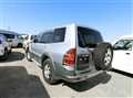 2003 Mitsubishi Pajero