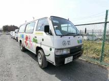 1998 Nissan Caravan Van