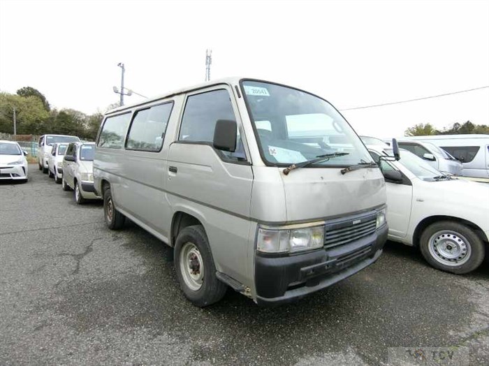 1999 Nissan Caravan Van