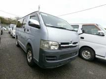 2005 Toyota Hiace Van