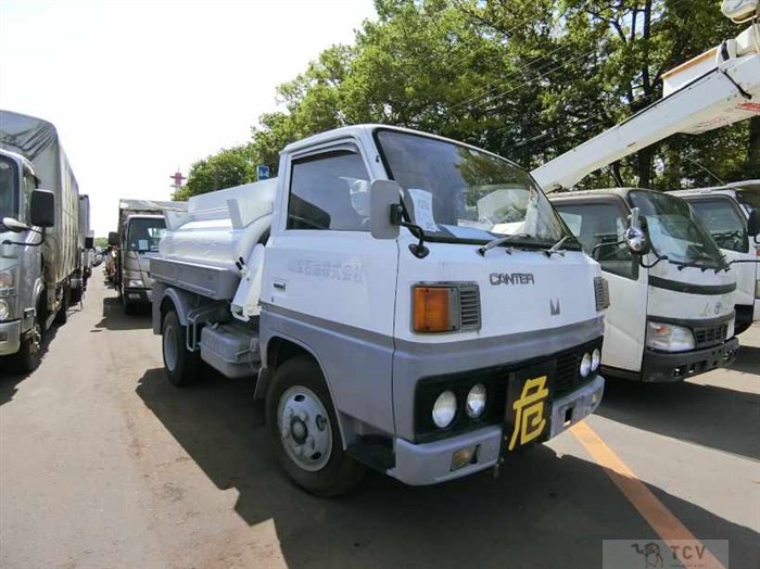 1979 Mitsubishi Canter