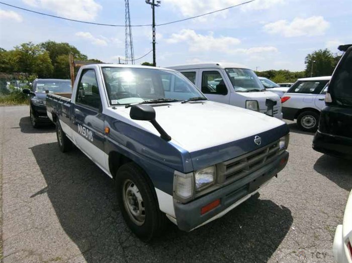 1995 Nissan Dutsun Truck
