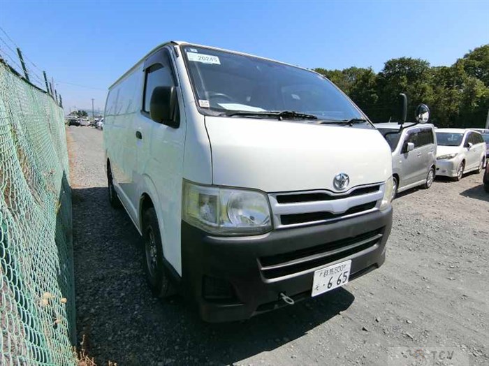 2011 Toyota Hiace Van