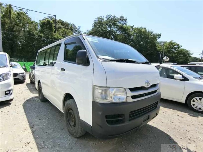 2009 Toyota Hiace Van