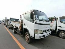 2002 Hino Dutro