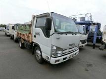 2011 Isuzu Elf