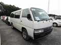 2000 Nissan Caravan Van