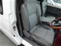 2000 Nissan Caravan Van