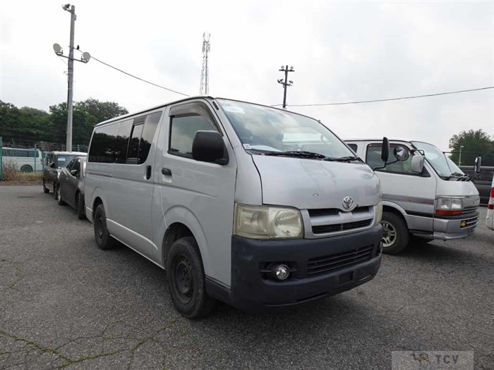 2005 Toyota Hiace Van