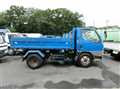 2002 Mitsubishi Canter
