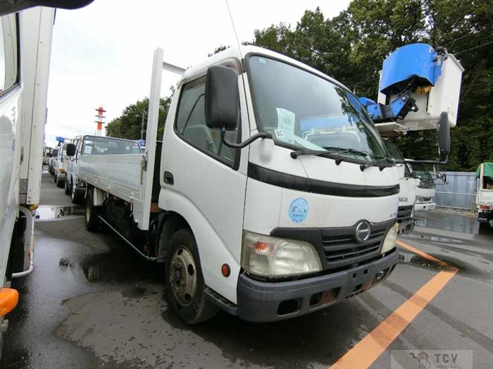 2008 Hino Dutro