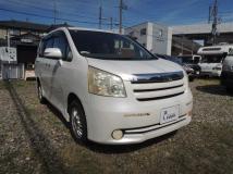 2009 Toyota Noah