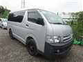 2004 Toyota Hiace Wagon