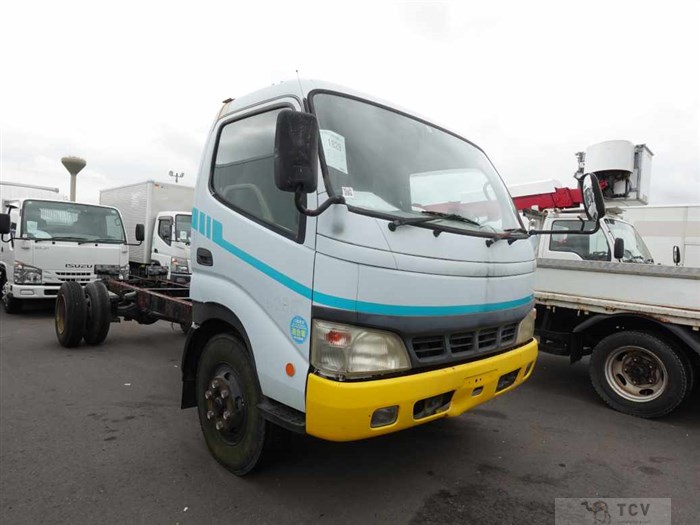 2004 Toyota Dyna