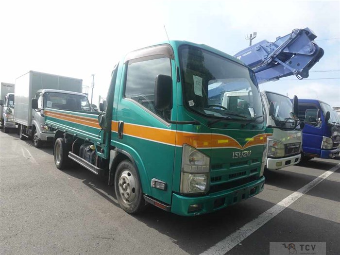 2013 Isuzu Elf