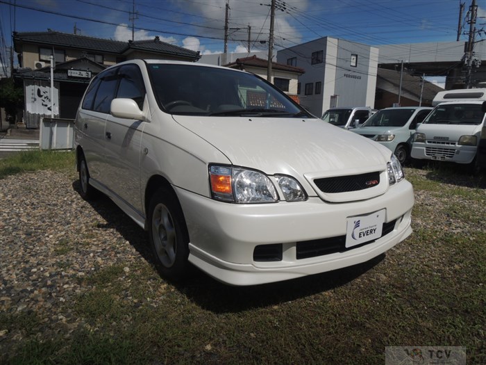 2002 Toyota Gaia