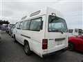 2000 Nissan Caravan Van