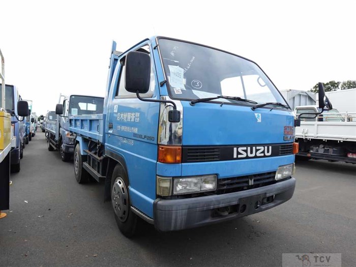 1992 Isuzu Elf