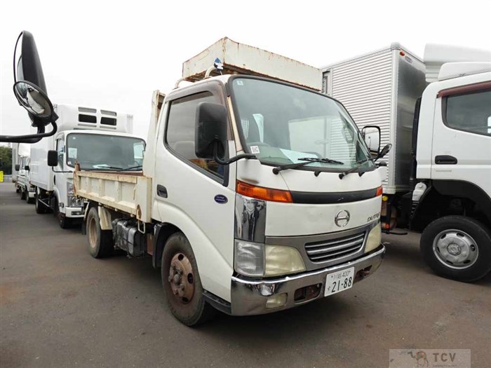 2001 Hino Dutro
