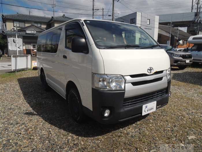 2017 Toyota Hiace Van