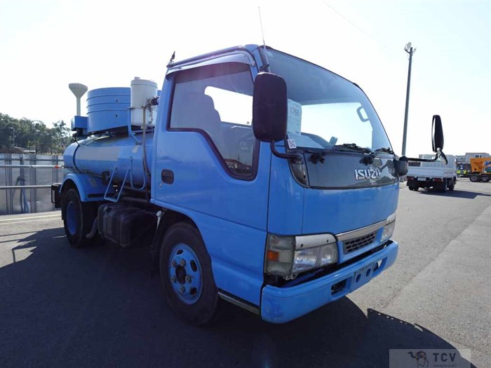2002 Isuzu Elf