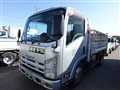 2013 Isuzu Elf