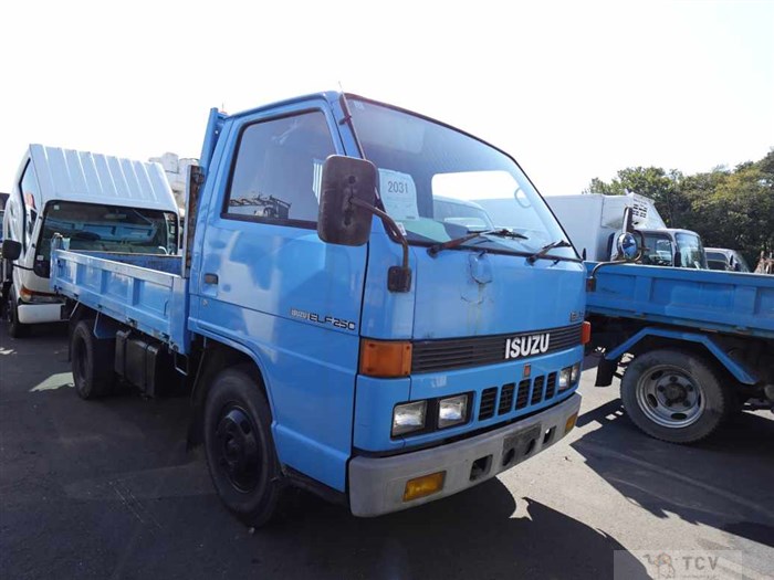 1985 Isuzu Elf