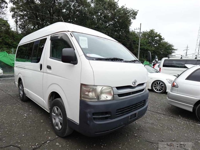 2009 Toyota Hiace Van
