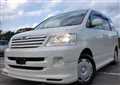2004 Toyota Noah