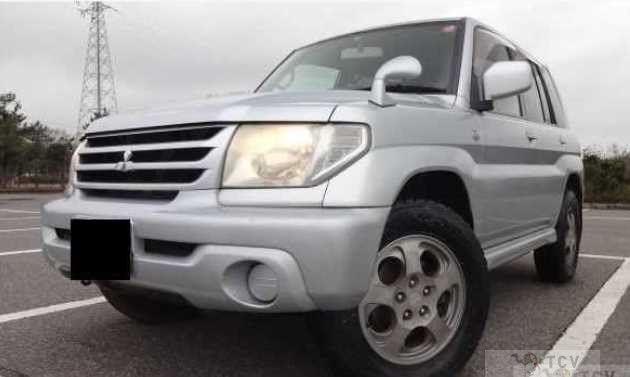2003 Mitsubishi Pajero iO