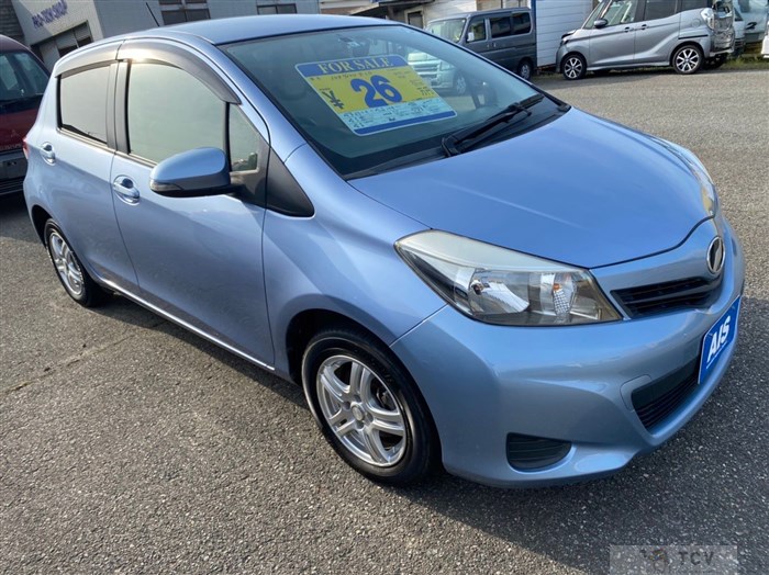 2011 Toyota Vitz