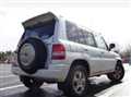 2000 Mitsubishi Pajero iO