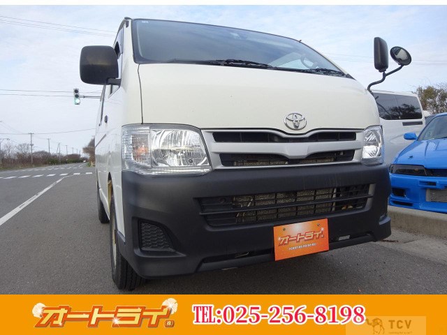 2012 Toyota Hiace Van