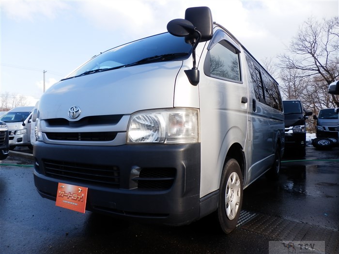 2010 Toyota Hiace Van