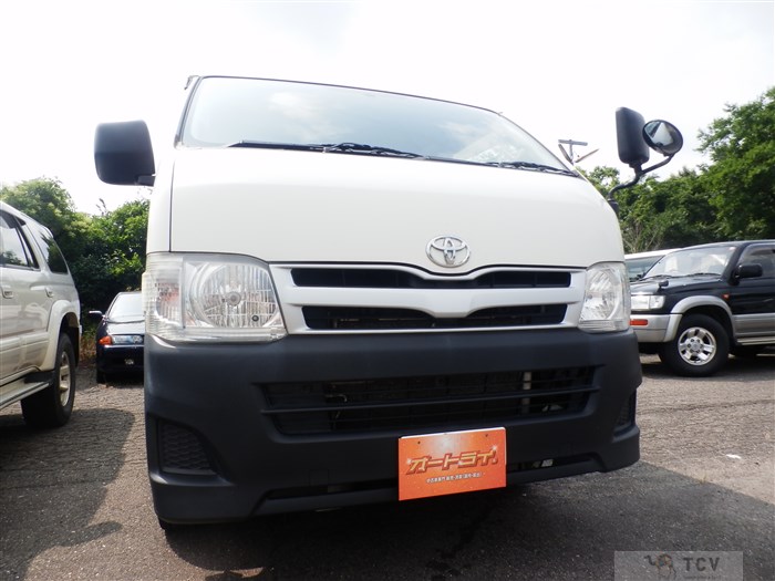 2013 Toyota Hiace Van