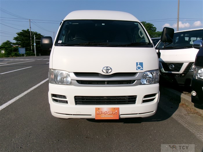 2010 Toyota Hiace Van