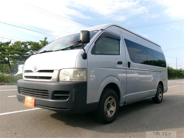 2006 Toyota Hiace Commuter