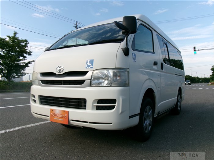 2010 Toyota Hiace
