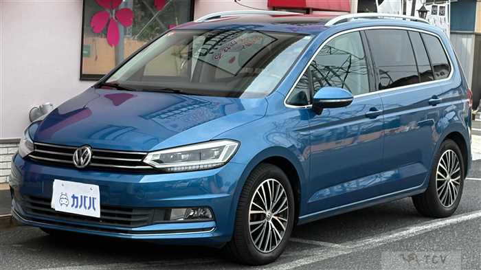 2017 Volkswagen Golf Touran