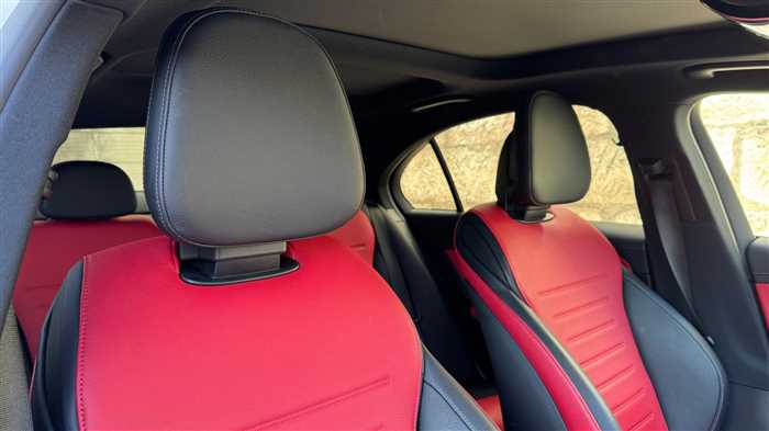 Mercedes-Benz C-Class C180 AMG 2023 — миниатюра 7