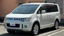 2013 Mitsubishi Delica D5