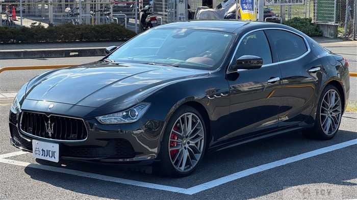 2017 Maserati Ghibli