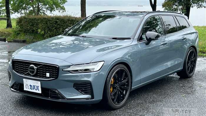 2023 Volvo V60