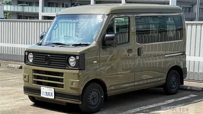 2023 Daihatsu Hijet Cargo